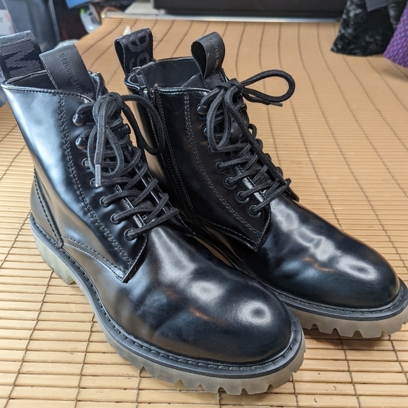 Steve Madden "Berlin" women's sz 7M boots. Black leather. Side zip and lace. Chu - Picture 1 of 11